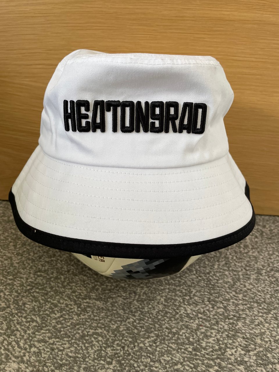 Heatongrad bucket hat